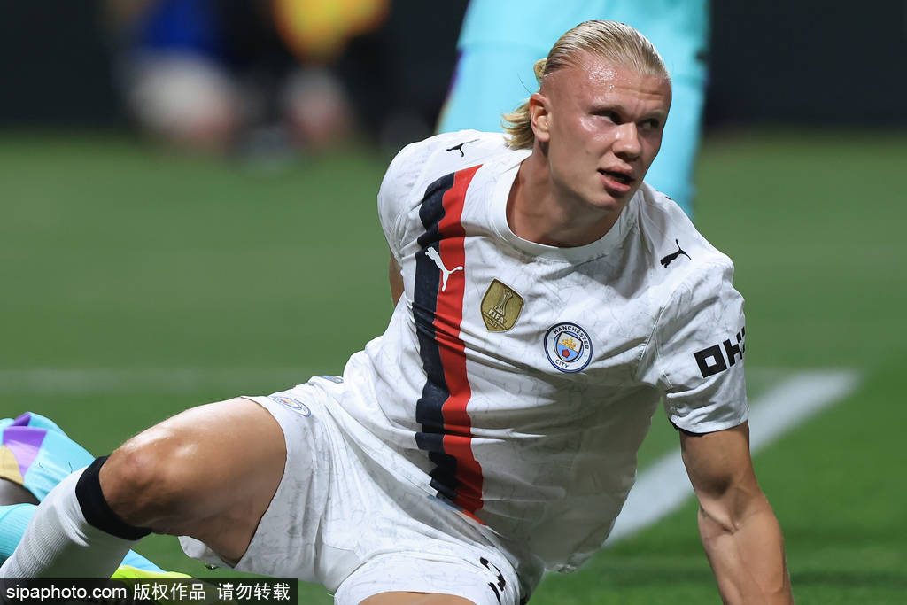 哈兰德两个字霸气回应转会传言!曼城门将位置暗流涌动