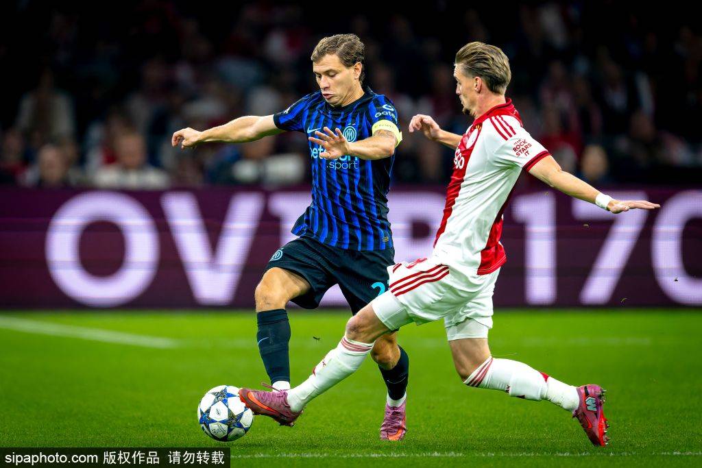 3-0完胜莱切!“西门”进球前德甲金靴破荒,AC米兰回归正轨节奏